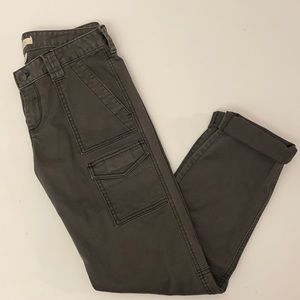 Loft Marisa Charcoal Gray Cargo Tapered Leg Women’s Pants, Size 4.